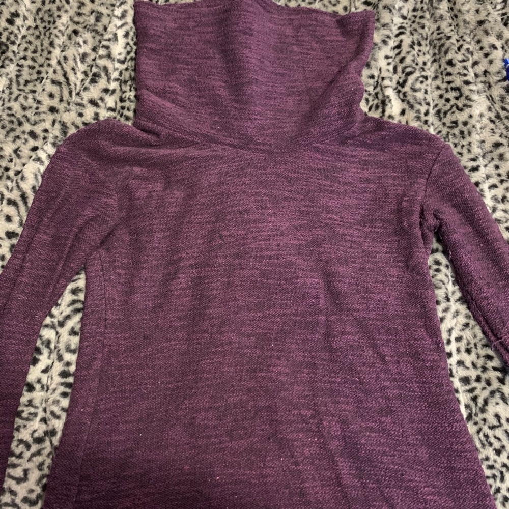 Sweater - Picture 2 of 5
